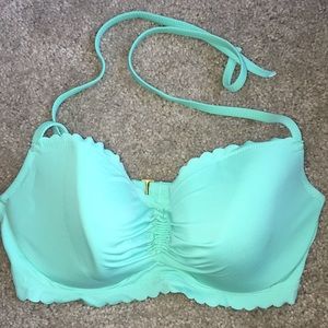 Victoria Secret Swim Top!